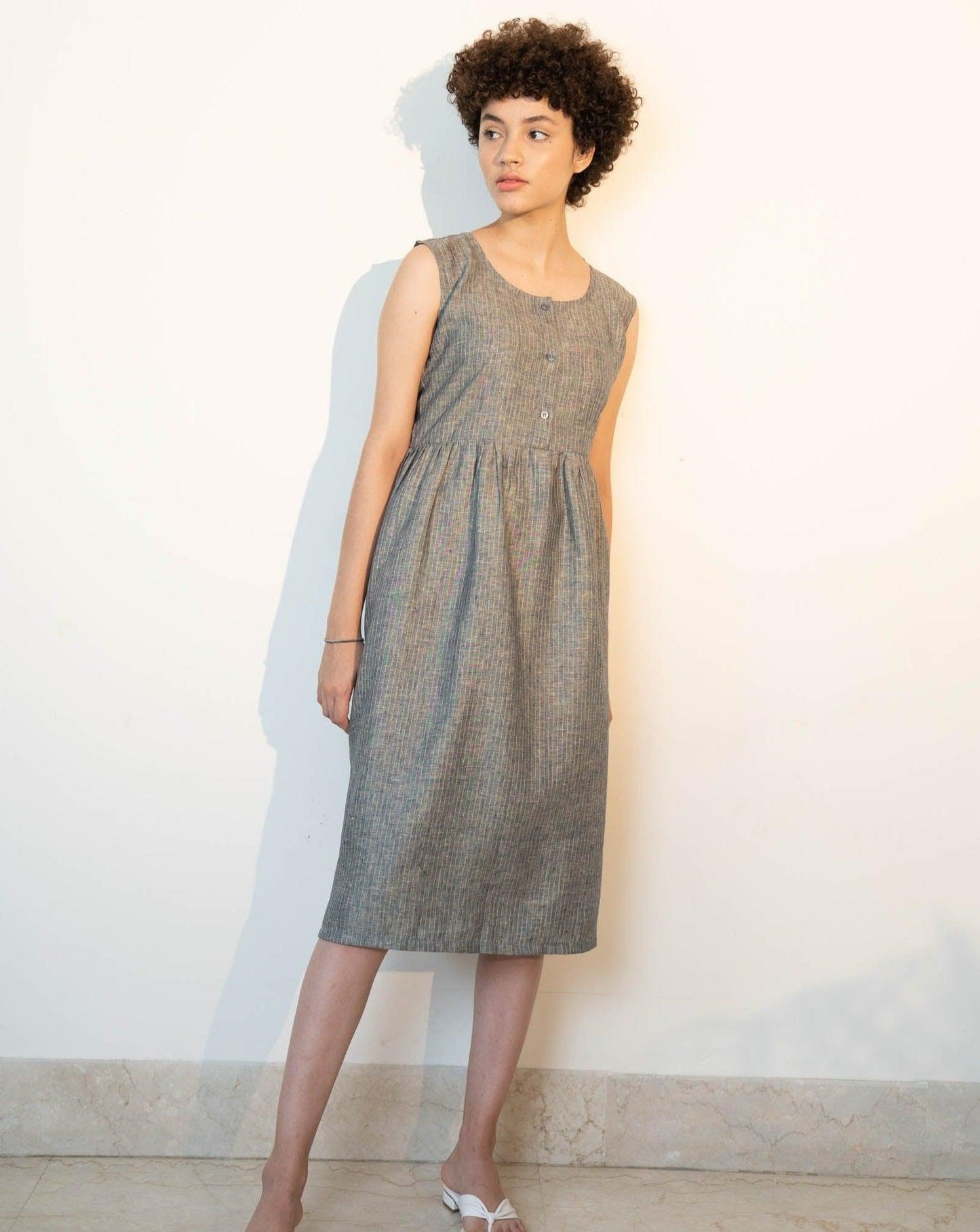 JUNO Sleeveless Linen Dress - OrganoLinen