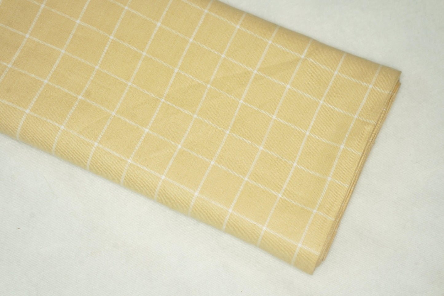 Graph Check on Topaz base - Linen Fabric(Suiting) - OrganoLinen