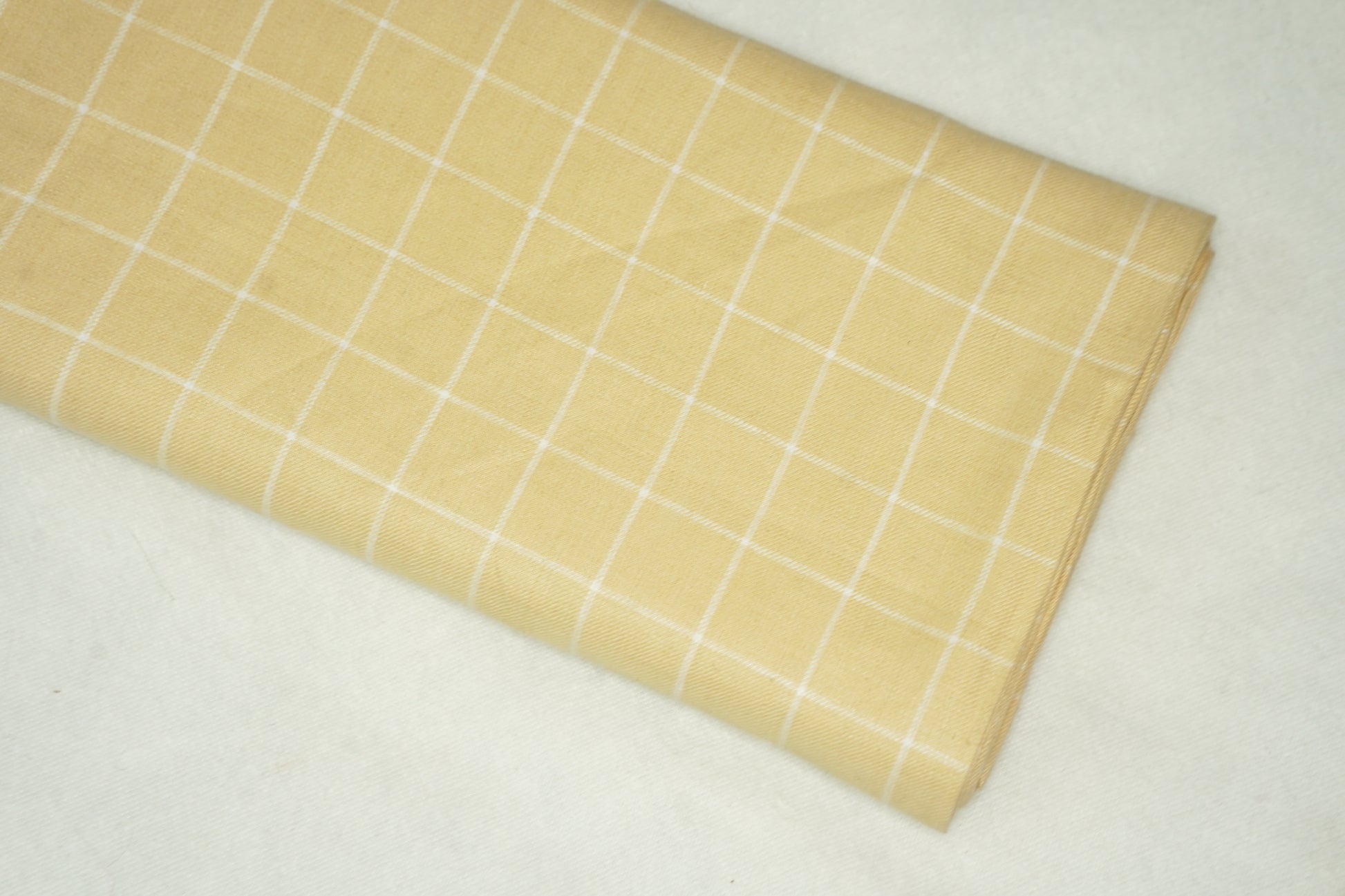 Graph Check on Topaz base - Linen Fabric(Suiting) - OrganoLinen